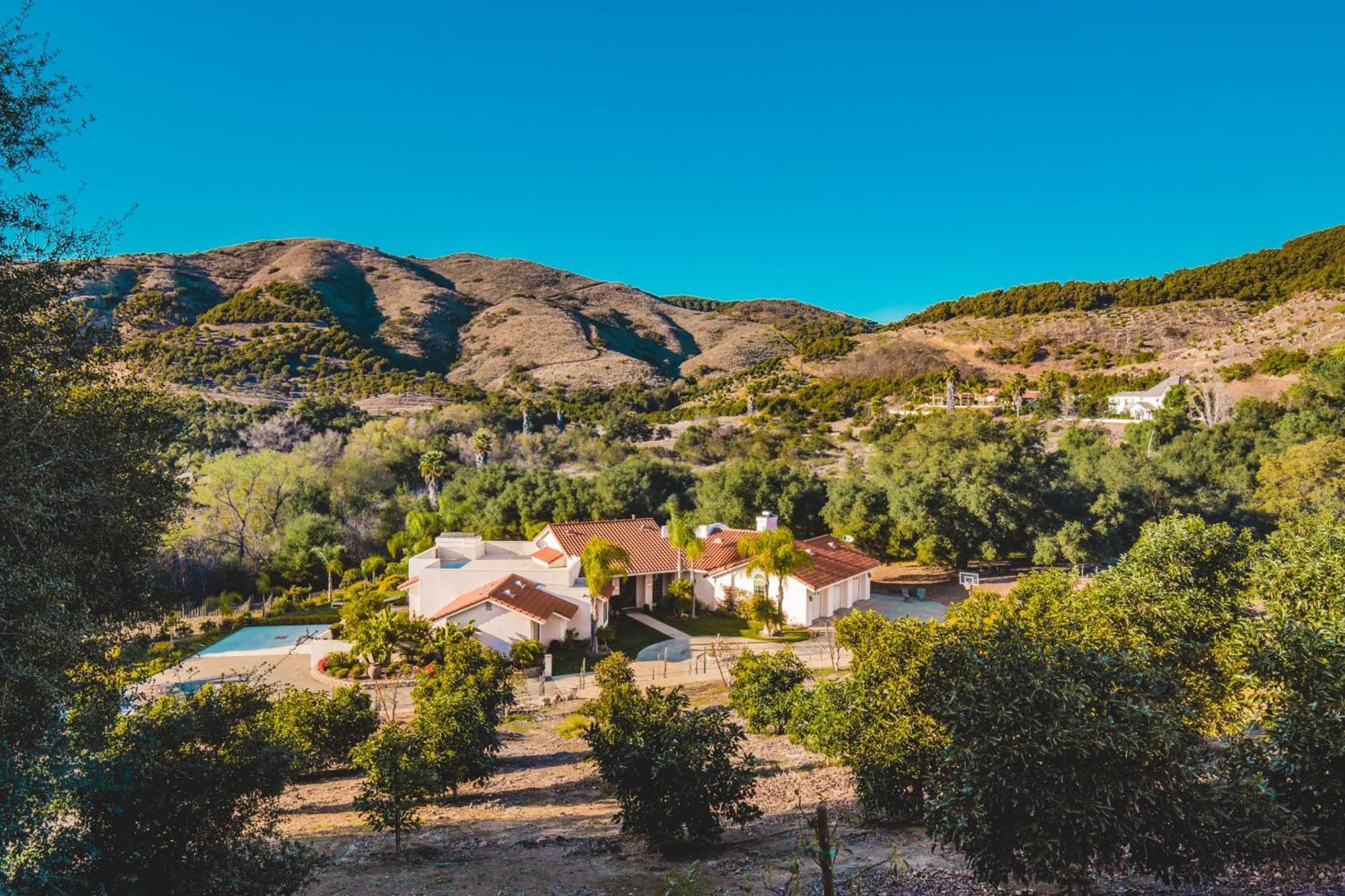 Grapevine By Avantstay Secluded 5Br Villa 4 Acres Of Vineyards Avo Groves Temecula Bagian luar foto